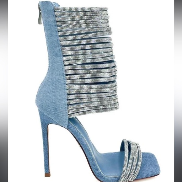 Stuntin’ On Ya Toes Cicely Heavily Rhinestones Denim Stilettos Gladiator NIB 10 - Picture 2 of 16